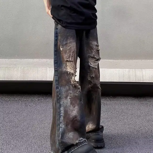 PAINT STAIN