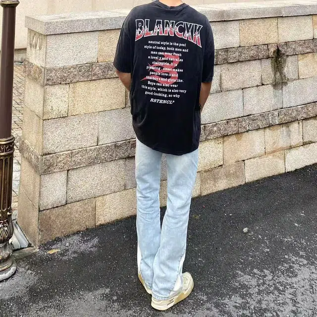 PAINT STAIN T