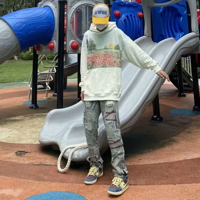 PAINT STAIN