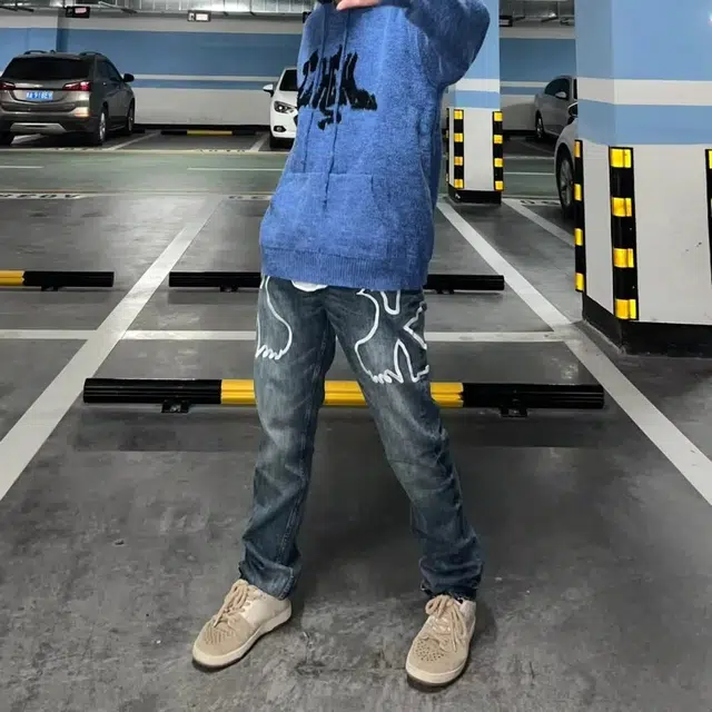 PAINT STAIN