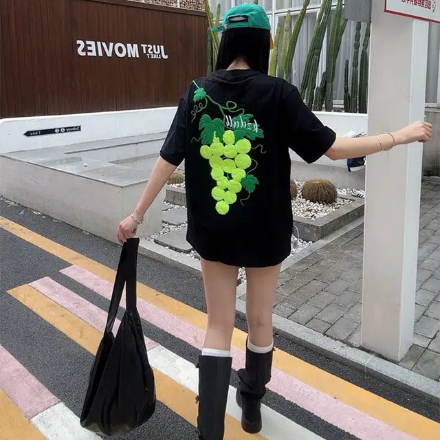 PAINT STAIN T