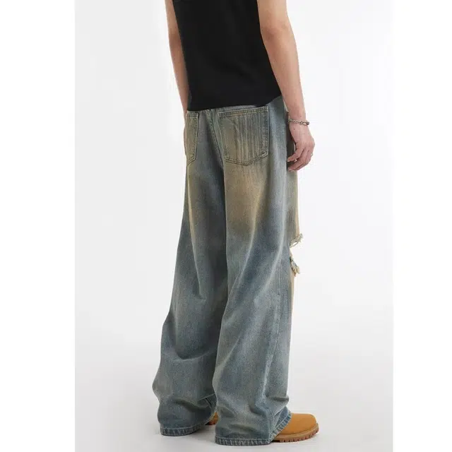 PAINT STAIN