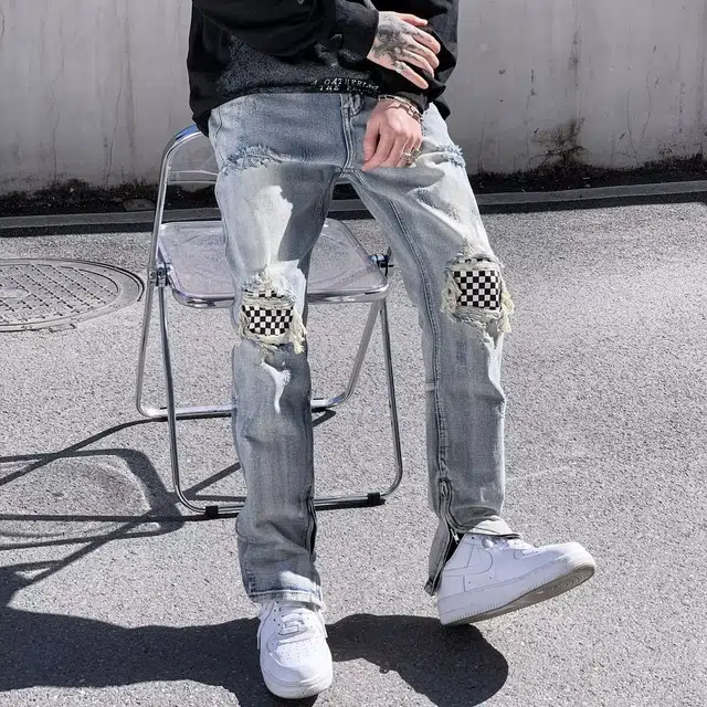 PAINT STAIN