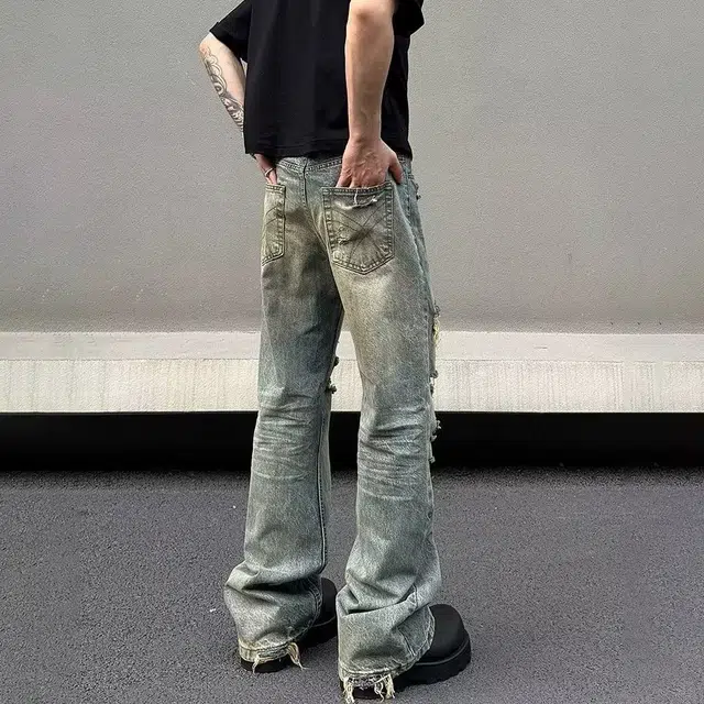 PAINT STAIN
