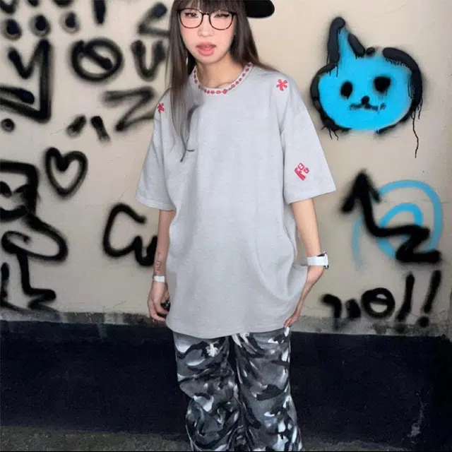 PAINT STAIN T
