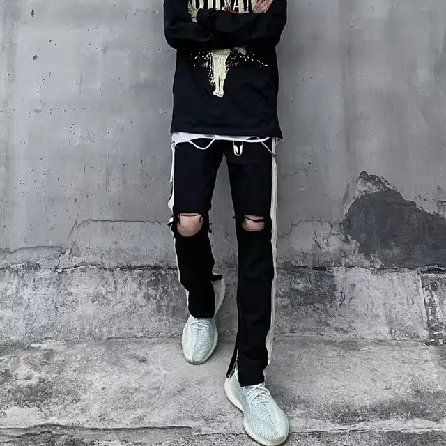 PAINT STAIN