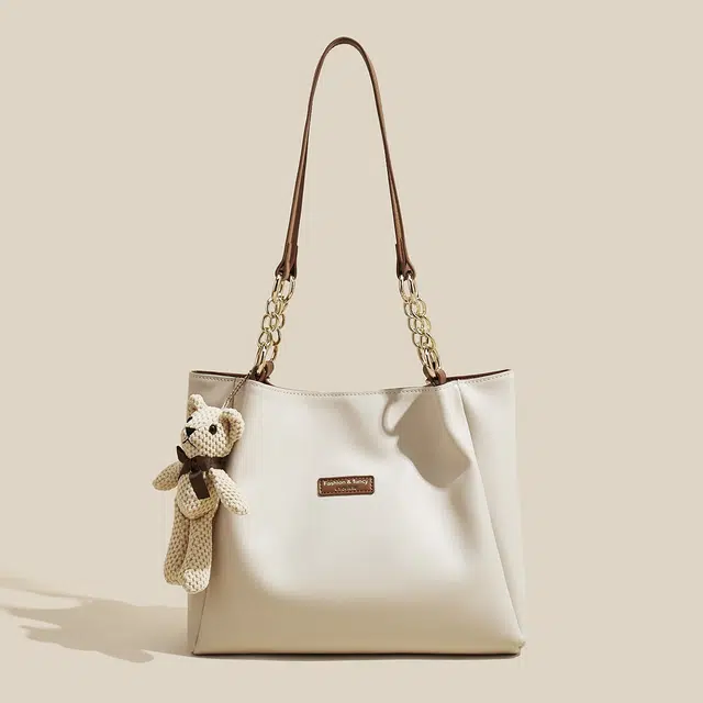 safiya Tote
