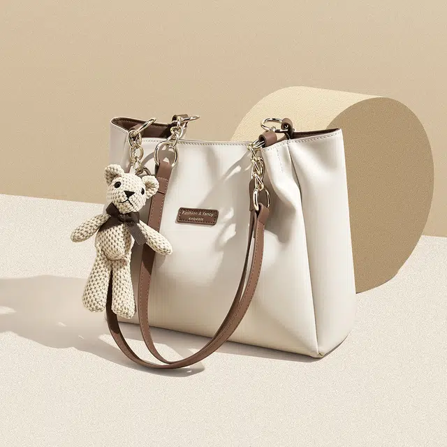 safiya Tote