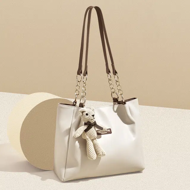 safiya Tote