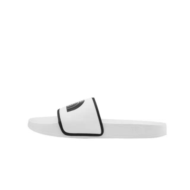 THE NORTH FACE Base Camp Slide 3