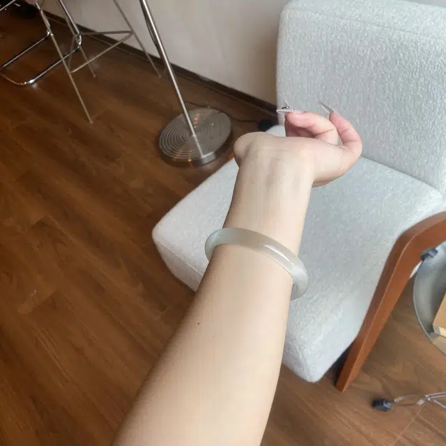 梨云暮雪 白月光 复古 高级 旗袍汉服 荔枝冻 琉璃 手镯 女款