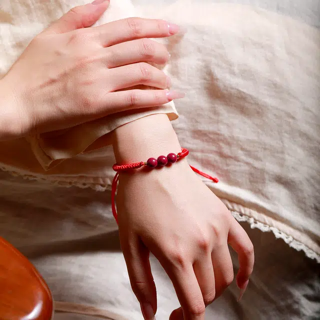 梨云暮雪 一物一证 保证 三星报喜紫金砂中国红高含量 诸事顺利八方来财转运珠 好运 朱砂 手绳 男女同款情侣款