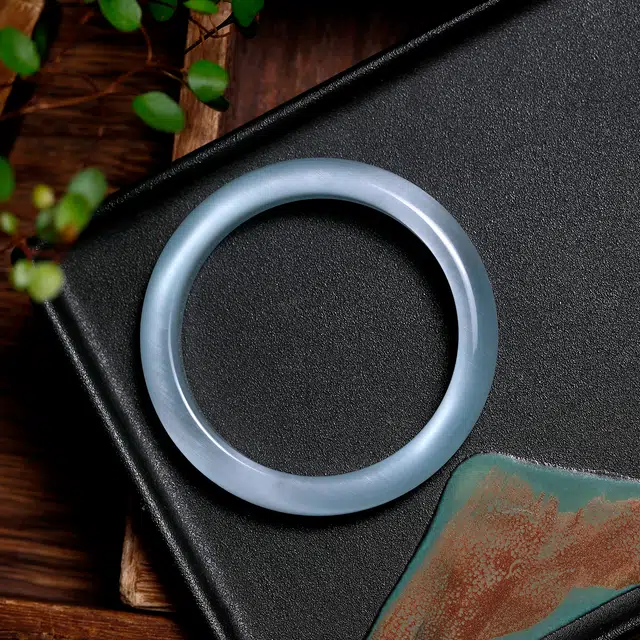 梨云暮雪 【精挑优品】荧光猫眼款白月光  高级荧光效应 与众不同  赠白月光  气质显白 琉璃 手镯 女款