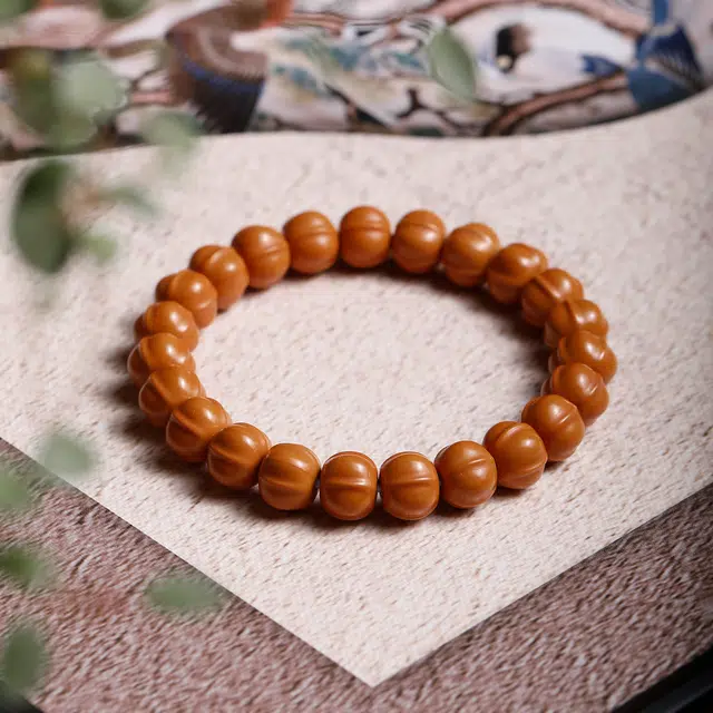 梨云暮雪 精品级深海鲨影 太行山出产特级品质 精工雕刻 霸气侧漏 色度统一#好运 猴头核桃 手串 男女同款情侣款