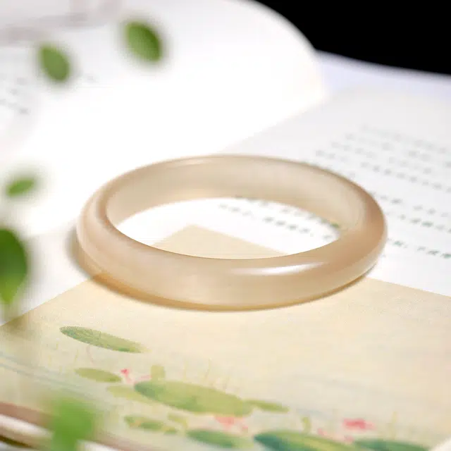 梨云暮雪 麦浪金款香槟金 藕粉  尊贵 白月光 古典时尚 旗袍 琉璃 手镯 女款