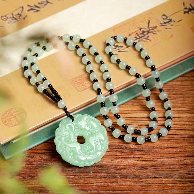梨云暮雪 翠青吞金貔貅平安扣 搭配六字箴言 招财纳福转运 小众森系 时尚百搭 高级感#好运 琉璃 吊坠 男女同款情侣款