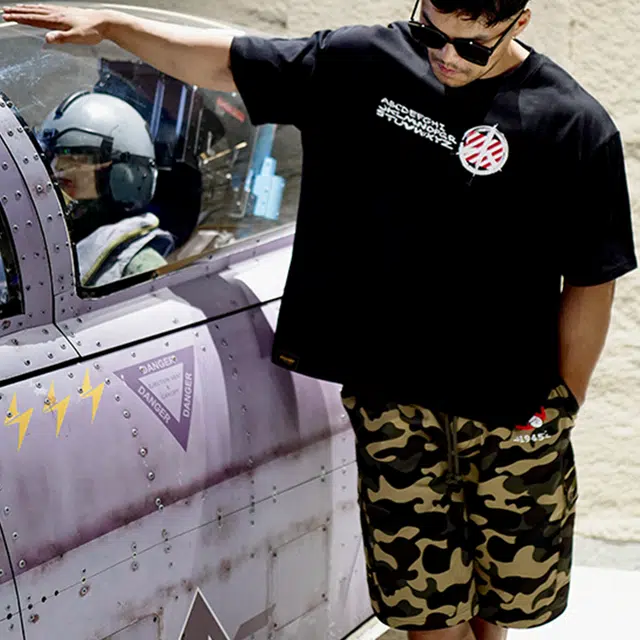 RAUH-Welt BEGRIFF No War
