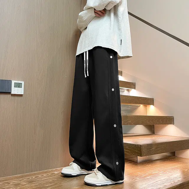 URBAN AUTHENTIC