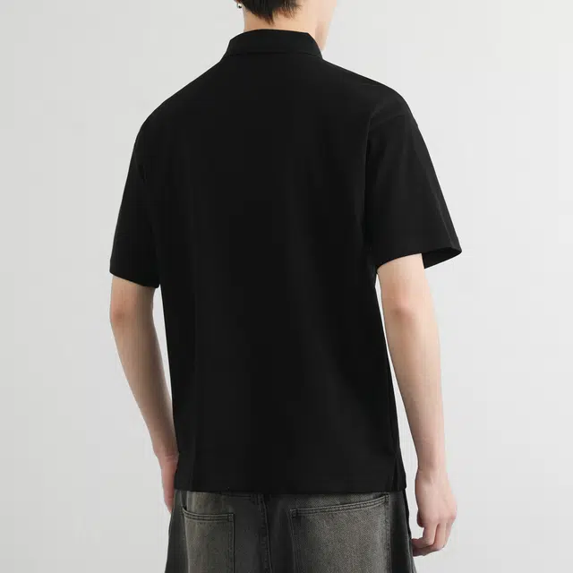 URBAN AUTHENTIC T