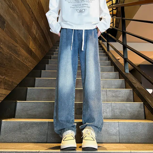 URBAN AUTHENTIC