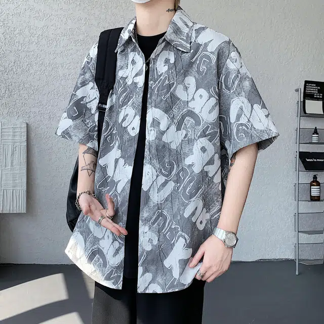 URBAN AUTHENTIC