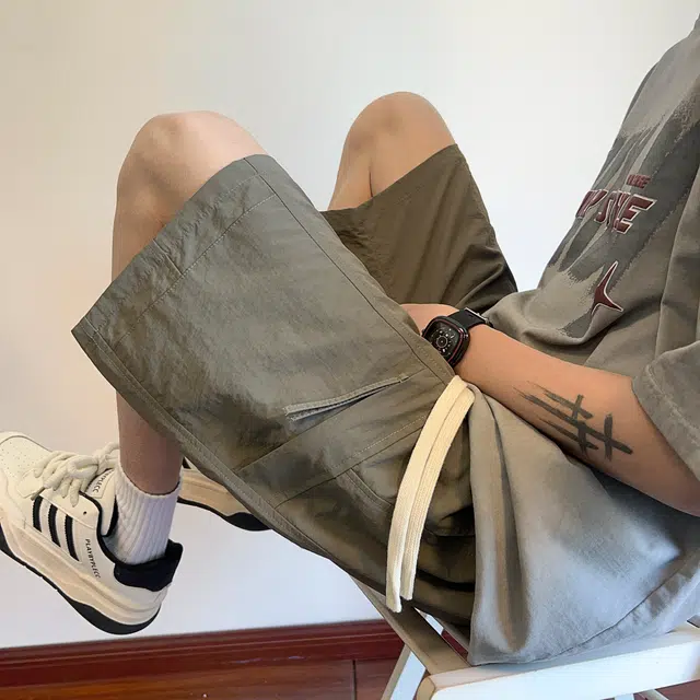 URBAN AUTHENTIC