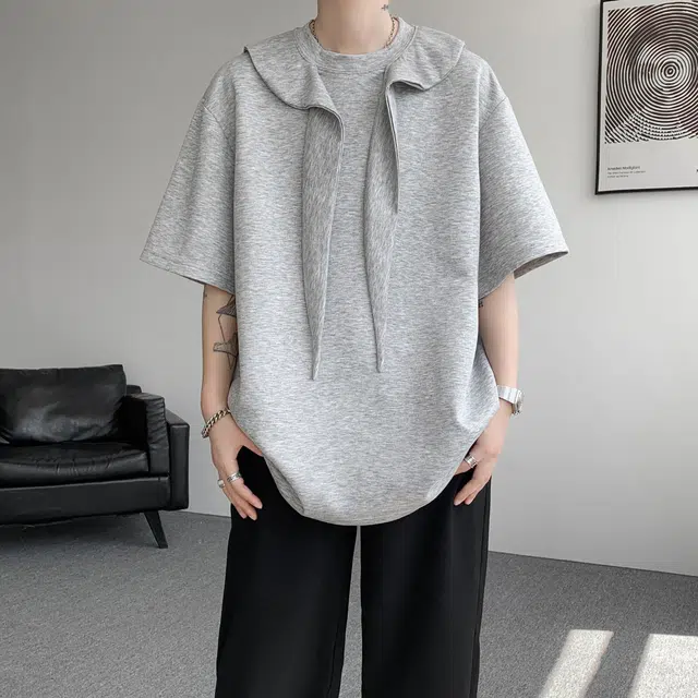 URBAN AUTHENTIC T