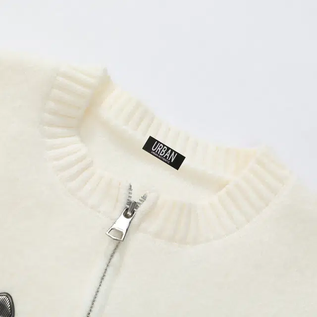 URBAN AUTHENTIC