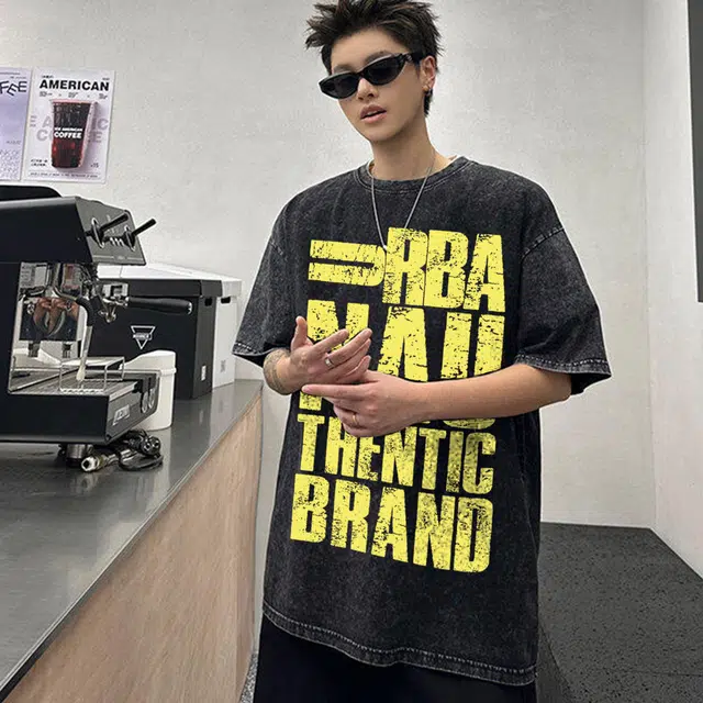 URBAN AUTHENTIC LOGOT