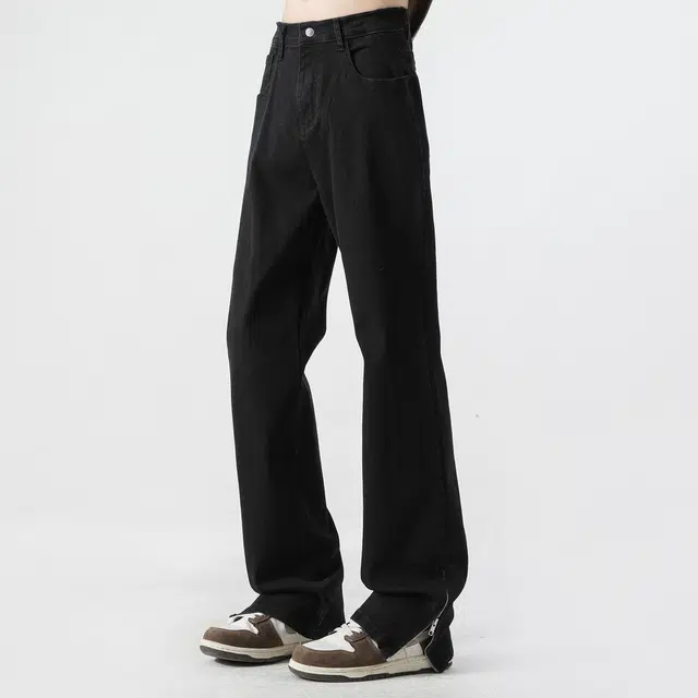 URBAN AUTHENTIC