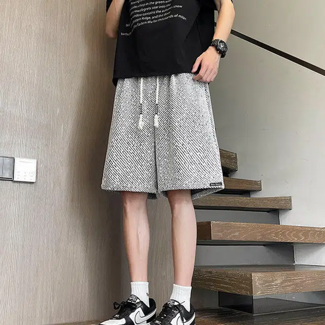 URBAN AUTHENTIC
