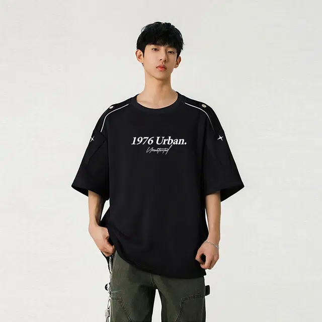 URBAN AUTHENTIC LOGOT