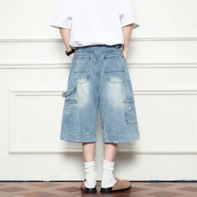 URBAN AUTHENTIC