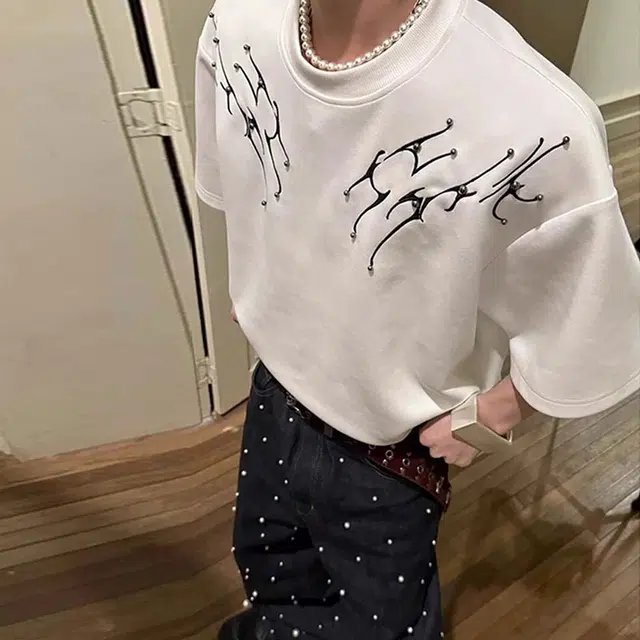 URBAN AUTHENTIC T