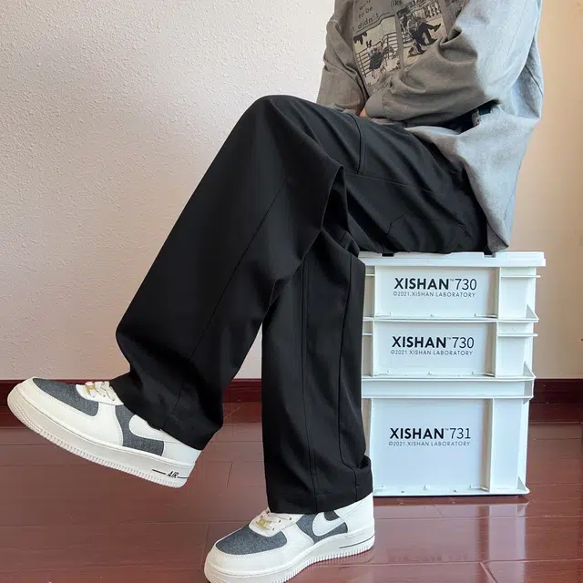 URBAN AUTHENTIC