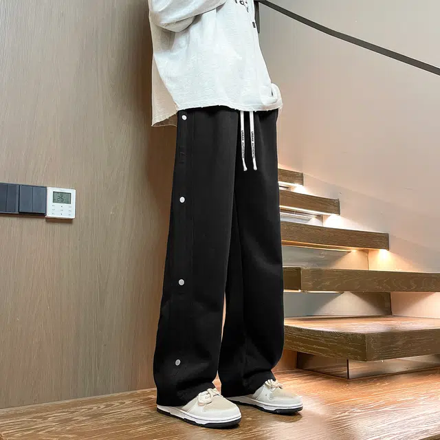 URBAN AUTHENTIC