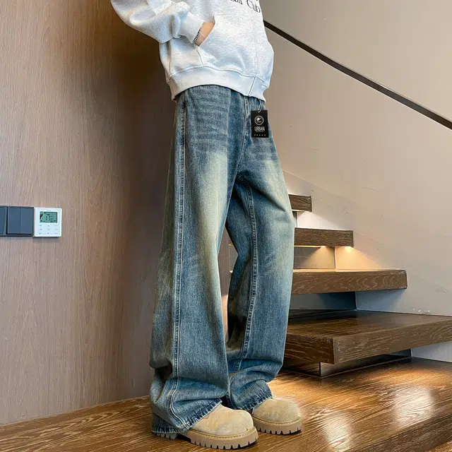URBAN AUTHENTIC vibe