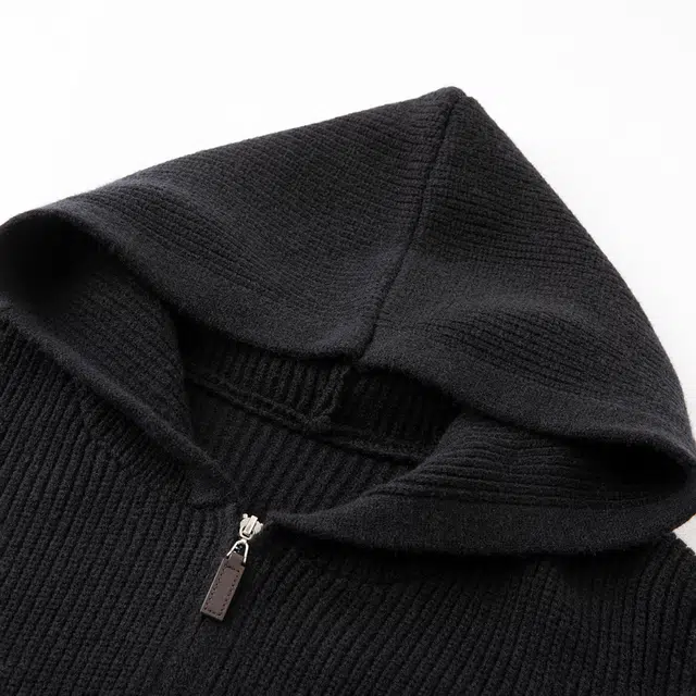 URBAN AUTHENTIC