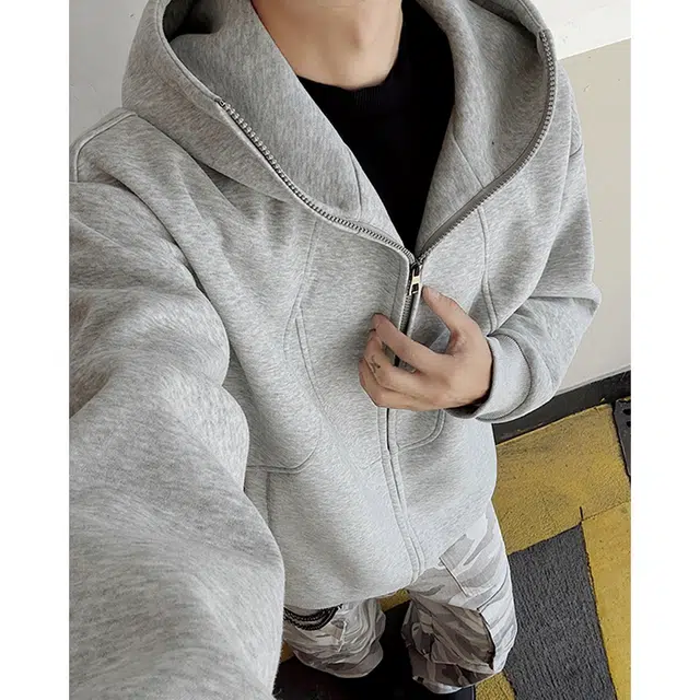 URBAN AUTHENTIC