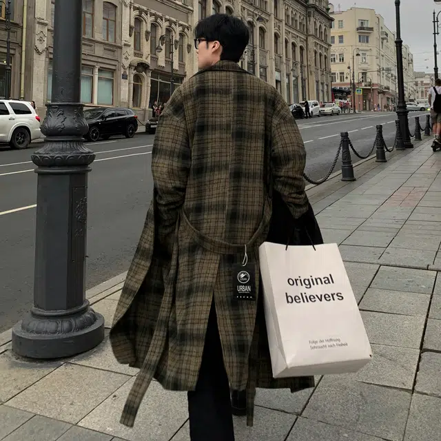 URBAN AUTHENTIC