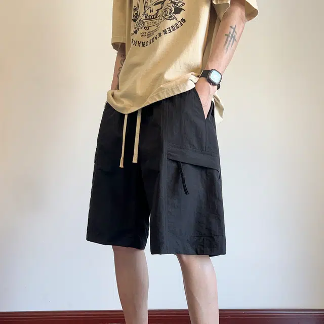 URBAN AUTHENTIC
