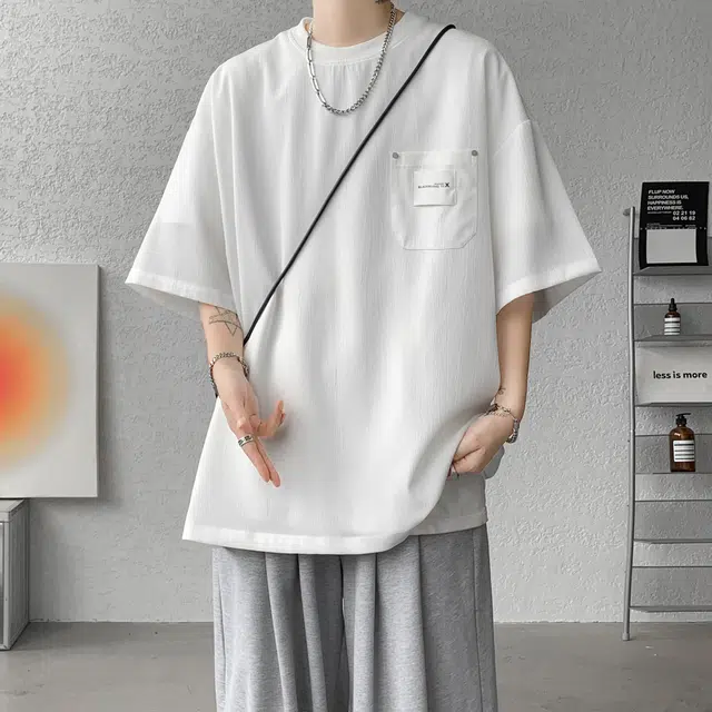 URBAN AUTHENTIC T