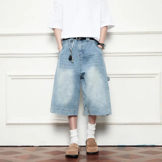 URBAN AUTHENTIC