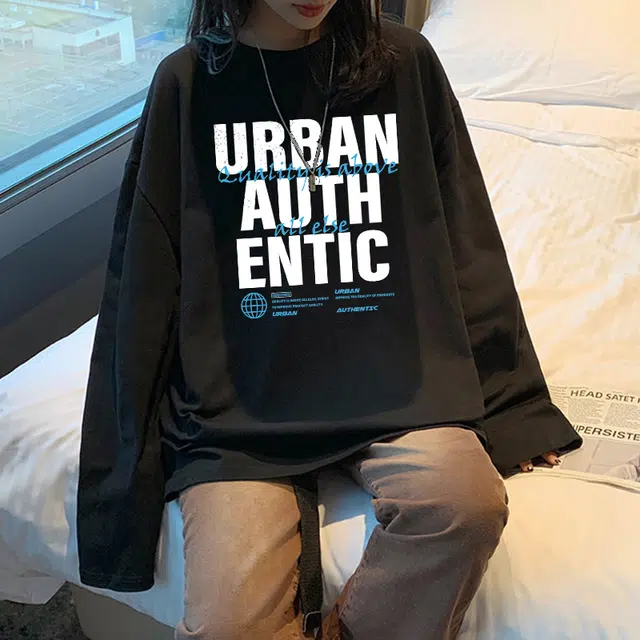 URBAN AUTHENTIC T