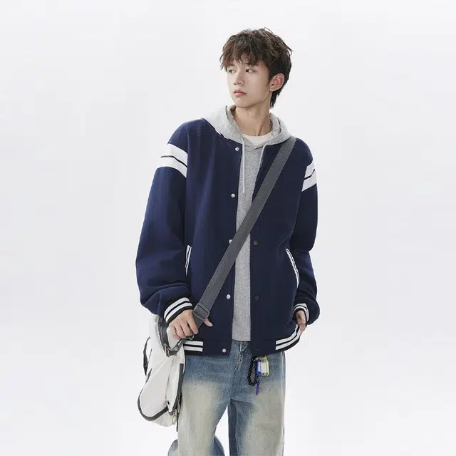 URBAN AUTHENTIC