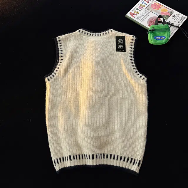 URBAN AUTHENTIC V