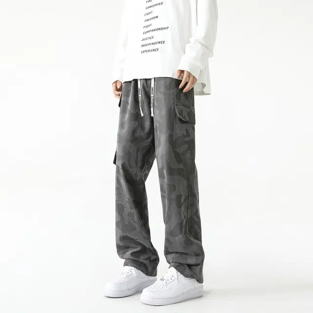 URBAN AUTHENTIC