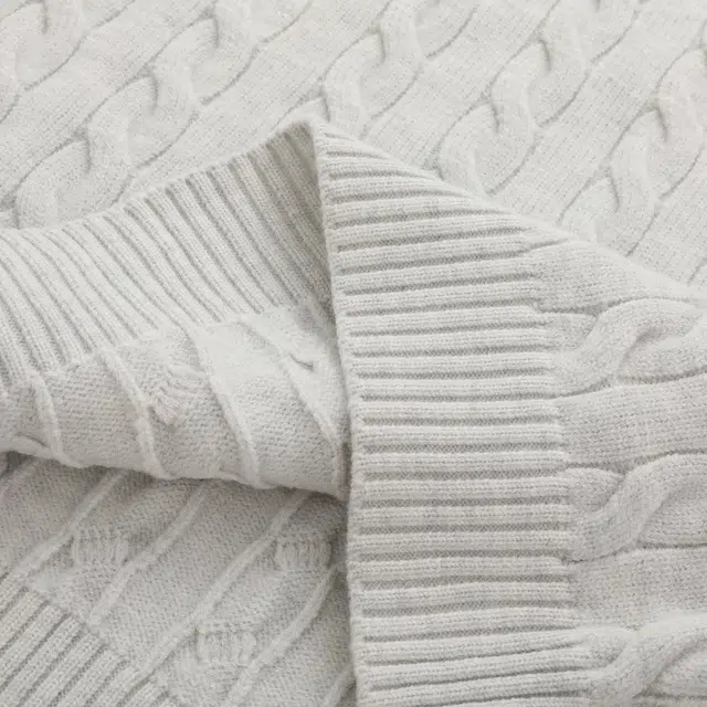URBAN AUTHENTIC v