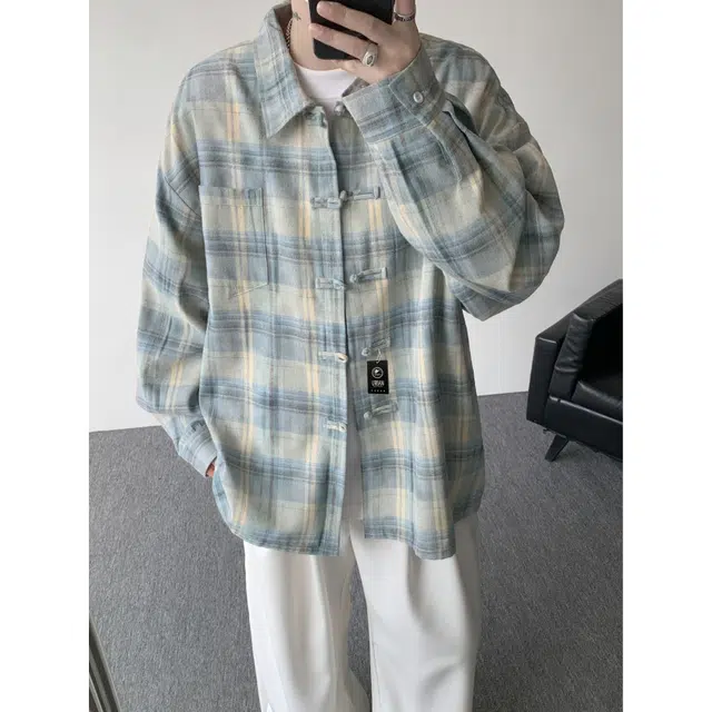 URBAN AUTHENTIC
