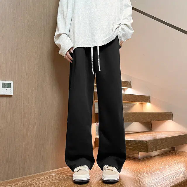URBAN AUTHENTIC